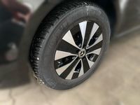 Gebraucht Mercedes V300 Avantgarde 237 PS (174 kW) 2024 Schwarz Van / Kleinbus