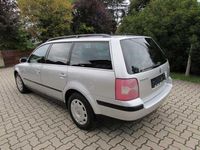 Gebraucht VW Passat 116 PS (85 kW) 2002 Silber Kombi
