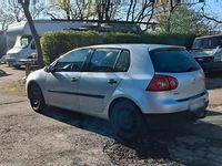 Gebraucht VW Golf V 125 PS (91 kW) 2005 Silber Kleinwagen