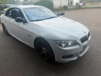 Gebraucht BMW 325 Cabriolet 218 PS (160 kW) 2011 Weiß Cabrio