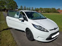 Gebraucht Ford Fiesta 97 PS (71 kW) 2009 Weiß Limousine