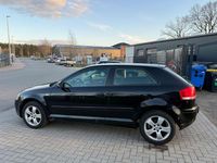 Gebraucht Audi A3 Attraction 102 PS (75 kW) 2004 Schwarz Kleinwagen