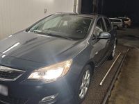 Gebraucht Opel Astra 115 PS (84 kW) 2010 Blau Kleinwagen