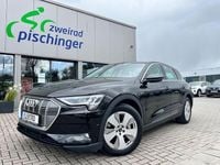 Gebraucht Audi e-tron Basis 300 kW (408 PS) 2022 Schwarz SUV