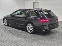 Gebraucht Audi A4 Ambiente 204 PS (150 kW) 2021 Brillantschwarz Kombi