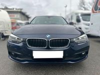 Gebraucht BMW 320 Advantage 163 PS (119 kW) 2015 Blau Kombi
