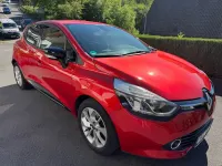 Gebraucht Renault Clio IV LIMITED 118 PS (86 kW) 2015 Rot Kleinwagen