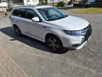 Gebraucht Mitsubishi Outlander P-HEV 224 PS (164 kW) 2019 Weiß SUV
