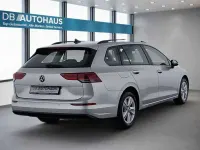 Gebraucht VW Golf VIII Life 110 PS (80 kW) 2023 Silber Kombi
