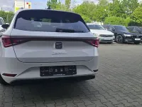 Gebraucht Seat Leon Style 150 PS (110 kW) 2023 Weiß Limousine
