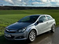 Gebraucht Opel Astra 103 PS (75 kW) 2006 Grau Coupé