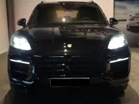 Gebraucht Porsche Cayenne 470 PS (345 kW) 2024 Chromitschwarz SUV