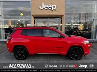 Gebraucht Jeep Compass Altitude 131 PS (96 kW) 2023 Colorado red SUV