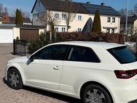 Gebraucht Audi A3 110 PS (80 kW) 2015 Weiß Limousine