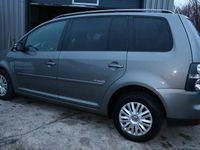 Gebraucht VW Touran Freestyle 140 PS (102 kW) 2010 Grau Van / Kleinbus