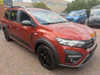 Gebraucht Dacia Jogger Extreme 101 PS (74 kW) 2022 Terrakottabraun Van / Kleinbus
