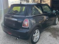 Usata Mini Cooper 122 CV (89 kW) 2006 Nero Utilitaria