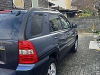 Gebraucht Kia Sportage 141 PS (103 kW) 2008 Blau SUV
