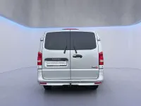 Gebraucht Mercedes Vito Edition 190 PS (139 kW) 2023 Silber Van