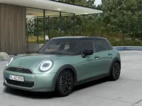 Usata Mini Cooper 114 kW (156 CV) 2025 Verde Utilitaria