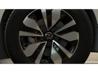 Gebraucht VW Golf VIII Move 110 PS (80 kW) 2024 Weiss Kombi