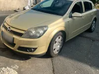 Gebraucht Opel Astra 105 PS (77 kW) 2004 Gold Kleinwagen