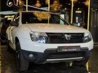 Używany Dacia Duster 107 KM (78 kW) 2014 Biały SUV