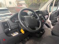 Gebraucht Peugeot Boxer 140 PS (102 kW) 2022 Weiß Van