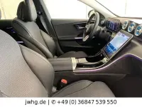Gebraucht Mercedes C200 Avantgarde 163 PS (119 kW) 2022 Schwarz Kombi
