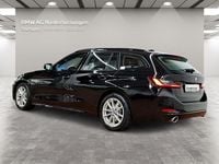 Gebraucht BMW 320e 163 PS (119 kW) 2022 Schwarz Kombi