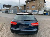 Gebraucht Audi A6 177 PS (130 kW) 2011 Blau Kombi