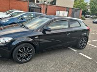 Gebraucht Kia ProCeed 125 PS (91 kW) 2013 Schwarz Kleinwagen