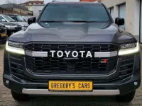 Neu Toyota Land Cruiser 415 PS (305 kW) 2026 Dark gray SUV