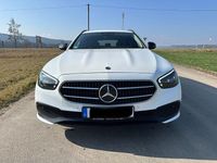 Gebraucht Mercedes E300 306 PS (225 kW) 2021 Weiß Limousine