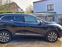 Gebraucht Renault Kadjar Bose Edition 131 PS (96 kW) 2015 Sternenschwarz (metallic) SUV