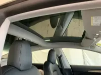 Gebraucht Tesla Model 3 366 kW (498 PS) 2022 Midnight silver metallic Limousine