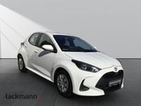 Gebraucht Toyota Yaris Comfort 72 PS (52 kW) 2023 Weiß Kleinwagen