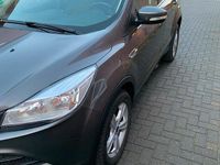 Gebraucht Ford Kuga Trend 150 PS (110 kW) 2014 Grau SUV