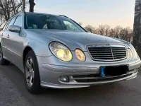 Używany Mercedes E280 177 KM (130 kW) 2004 Szary Kombi