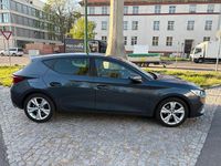 Używany Seat Leon FR 150 KM (110 kW) 2022 Szary Sedan/Limuzyna
