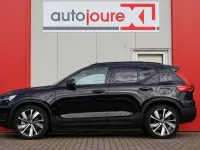 Używany Volvo XC40 Pro 169 kW (231 KM) 2022 Czarny SUV