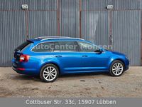 Gebraucht Skoda Octavia Elegance 105 PS (77 kW) 2013 Blau Kombi