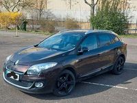 Gebraucht Renault Mégane III Bose Edition 131 PS (96 kW) 2013 Braun Limousine