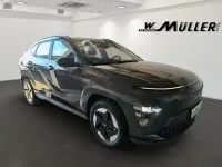 Gebraucht Hyundai Kona Advantage 114 kW (156 PS) 2024 Ecotronic grey SUV