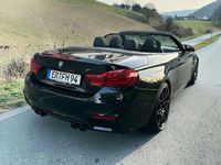 Gebraucht BMW M4 Cabriolet Performance 450 PS (330 kW) 2018 Schwarz Cabrio