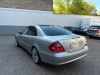 Gebraucht Mercedes E240 177 PS (130 kW) 2002 Silber Limousine