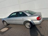 Gebraucht Audi A4 101 PS (74 kW) 2000 Silber Limousine