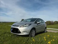 Usata Ford Fiesta 65 CV (47 kW) 2010 Argento Utilitaria