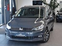 Gebraucht VW Touran Highline 150 PS (110 kW) 2022 Grau Van / Kleinbus