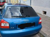 Gebraucht Audi A3 Ambiente 102 PS (75 kW) 2001 Blau Kleinwagen